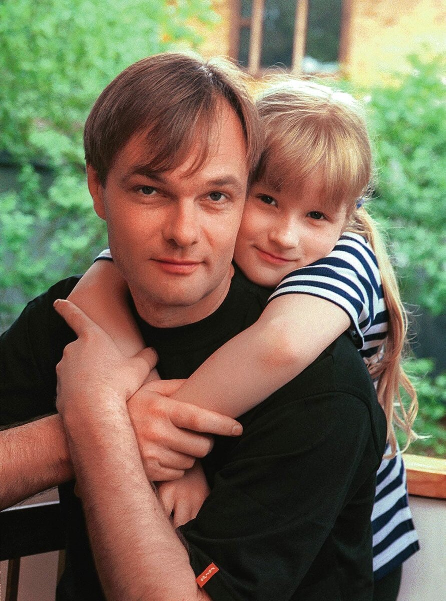 Игорь Шавлак с дочкой.