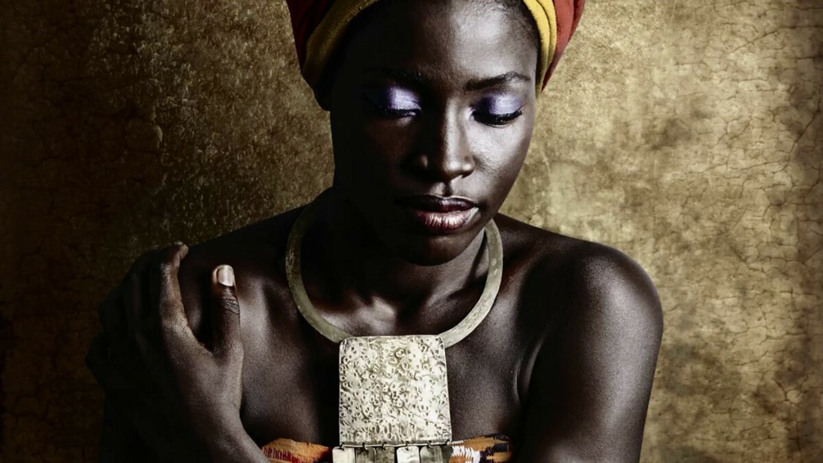 5 красивых африканских моделей, которые покорили меня своей непохожестью на типичных костлявых манекенщиц (часть 1)