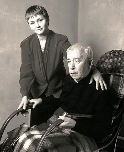 Екатерина и Борислав Брондуковы ( фото середины 90-х, после первого инсульта)