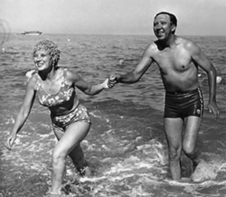 Татьяна и Юрий Никулины, Крым, 1966 год