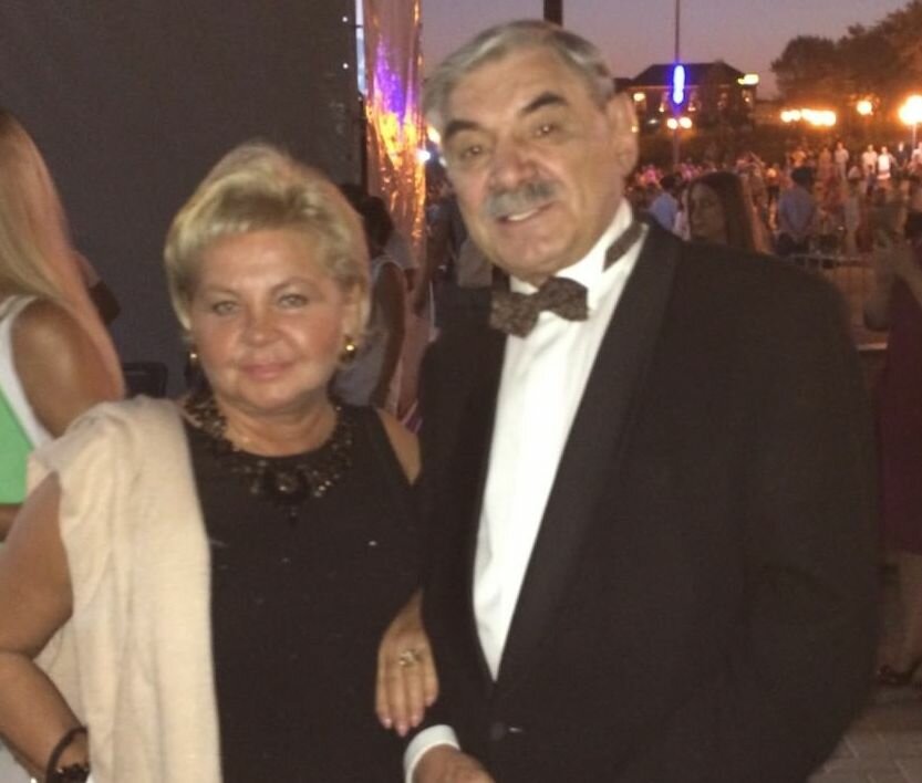 актер с женой Юлией (фото из "Инстаграма") 