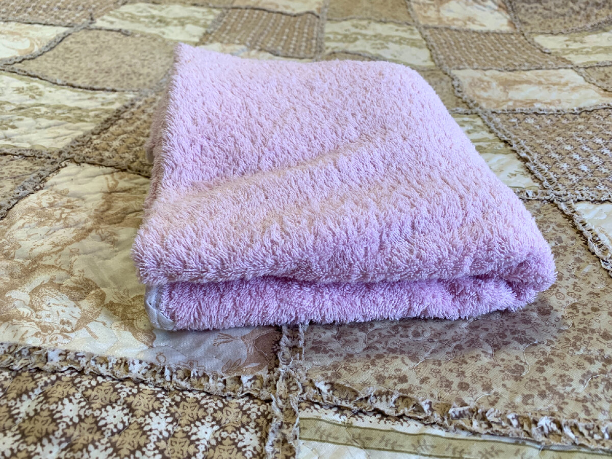 Как улучшить качество сна при помощи полотенца: этот эффективный способ показала мне мама