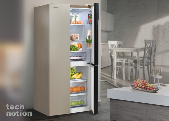 Современный холодильник HYUNDAI CS5073FV / Изображение: дзен-канал technotion