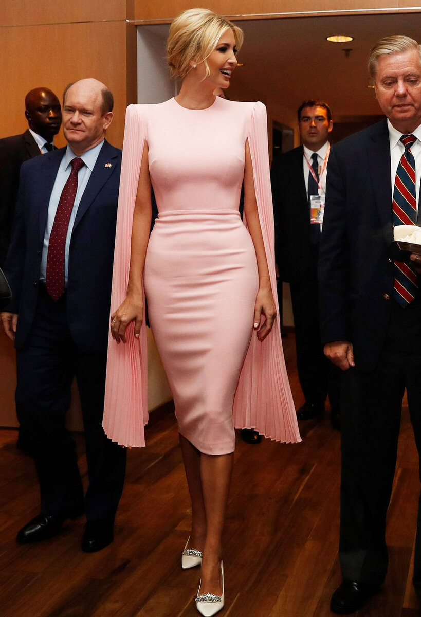 Стильные платья Иванки Трамп, которые и нам с вами пригодятся