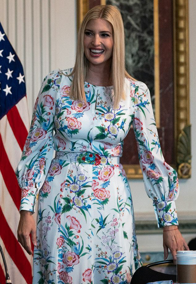 Стильные платья Иванки Трамп, которые и нам с вами пригодятся